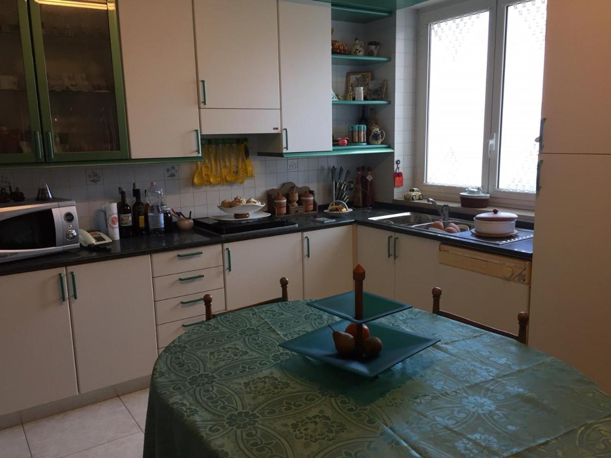 B&B Donna Porzia Trani Exteriör bild